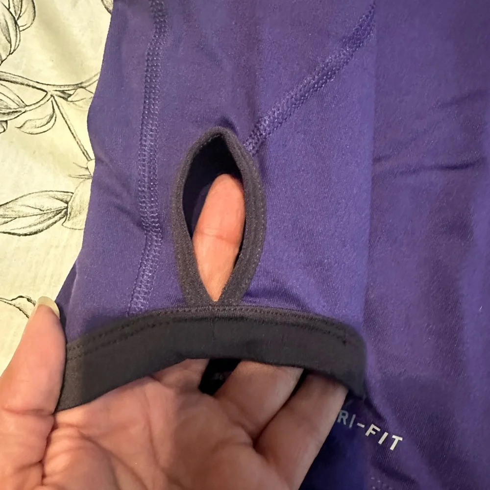 Nike Purple Dri-FIT Pullover - Picture 4 of 6